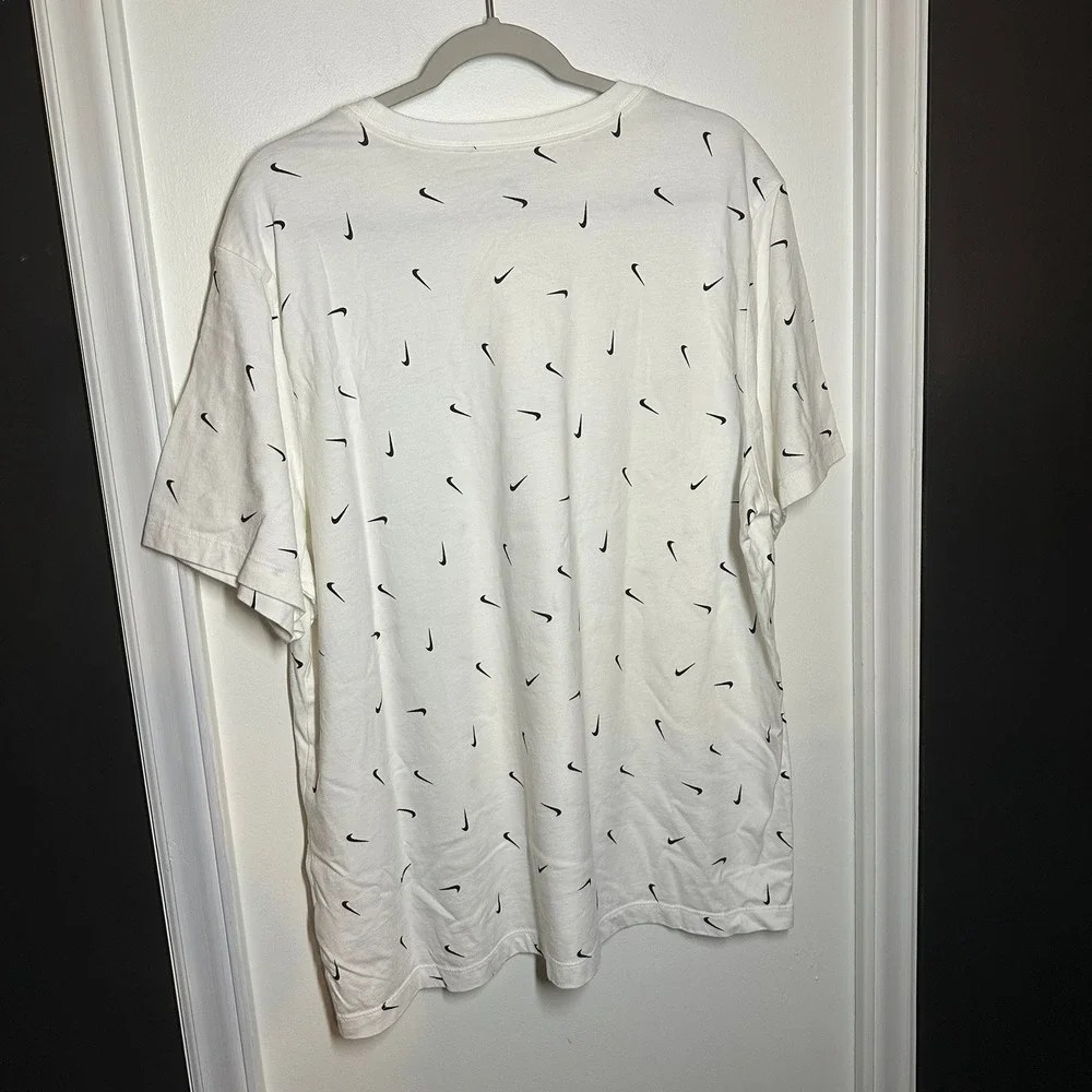 Nike The Nike Tee XXL White Black Swoosh All Over Print AOP T-Shirt Men's Club